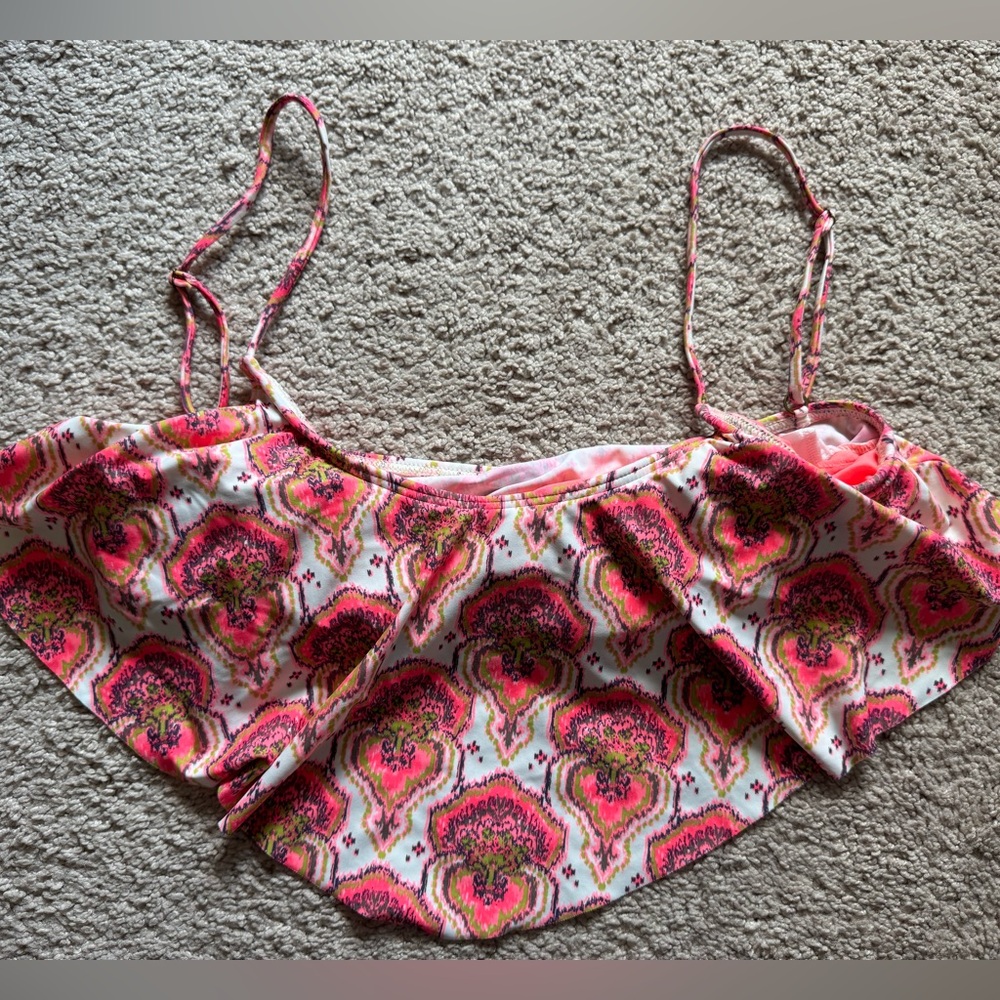 O'Neill Pink and White Patterned Top